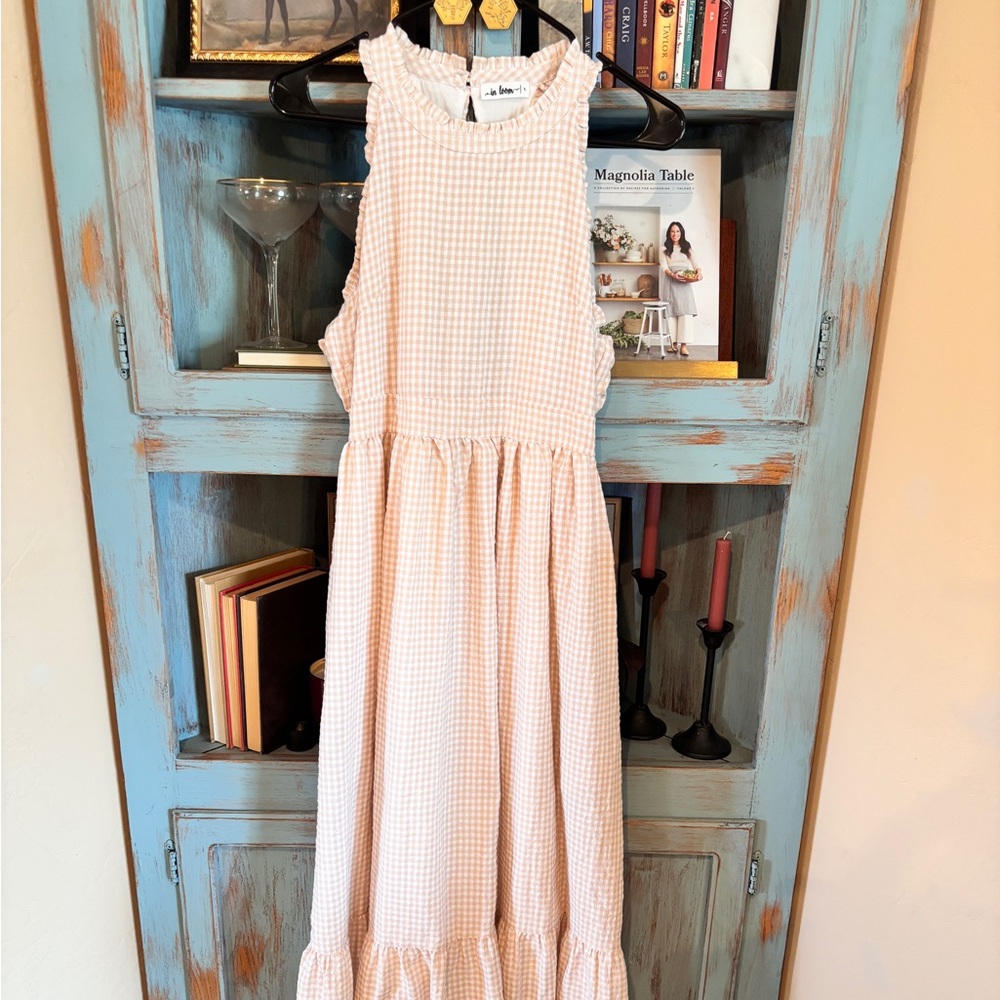 In loom Size small gingham dress key hole back - Picture 2 of 11